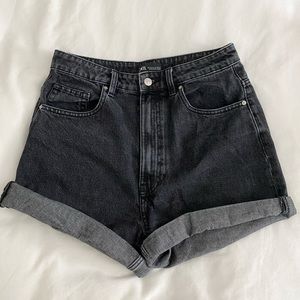 Black Zara Short